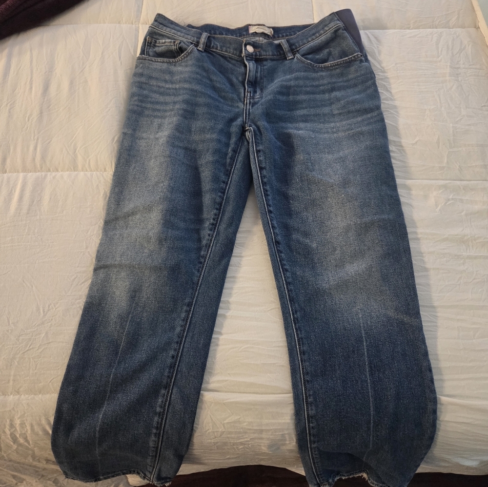 Hatch Women's Straight Leg Jeans in Faded Blue